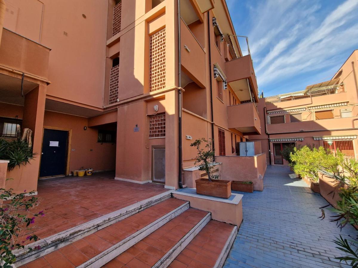 Appartement Via Alberti Terrazza Vista Aperta- Free Parking à Pietra Ligure Extérieur photo